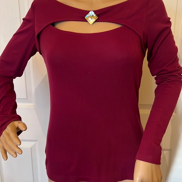 Moda International Tops - Moda international burgundy cutout long sleeved Shirt szM